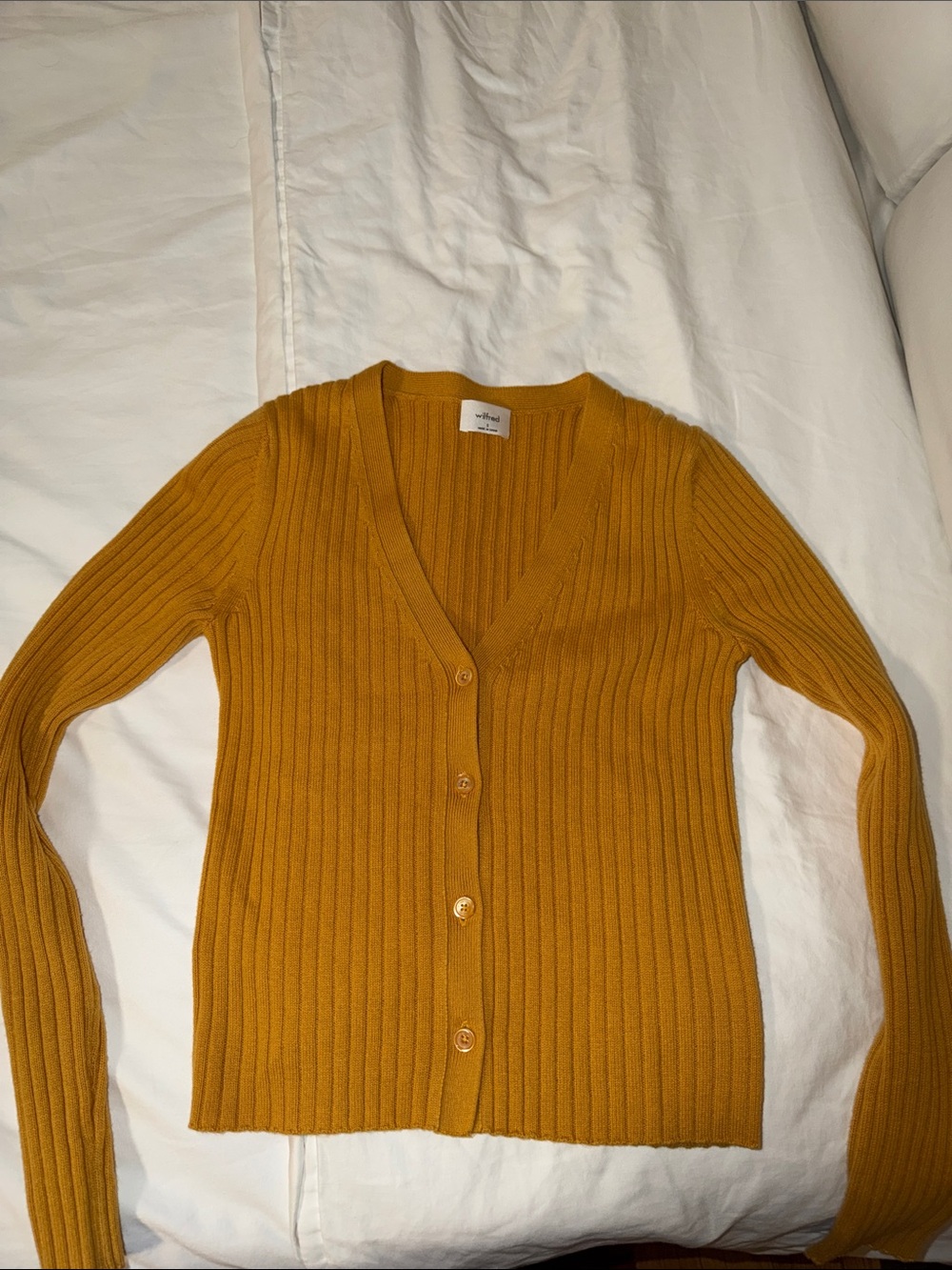 Aritzia Brand new knit top